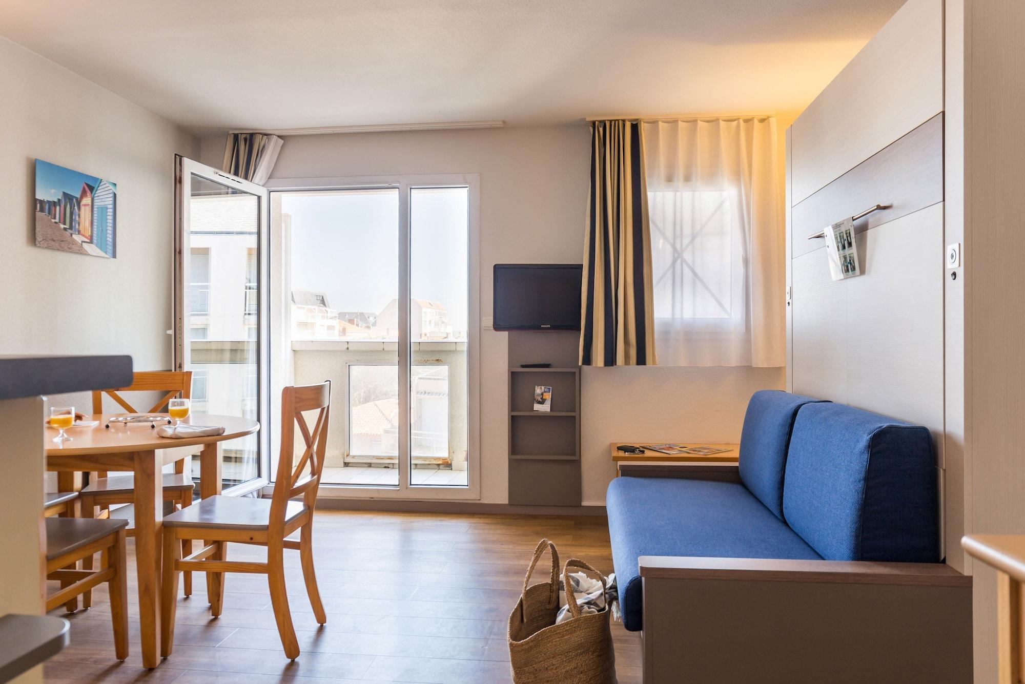 Residence Pierre & Vacances La Baie Des Sables Les Sables-dʼOlonne Екстериор снимка