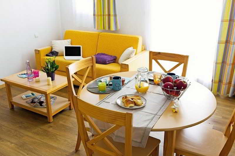 Residence Pierre & Vacances La Baie Des Sables Les Sables-dʼOlonne Екстериор снимка